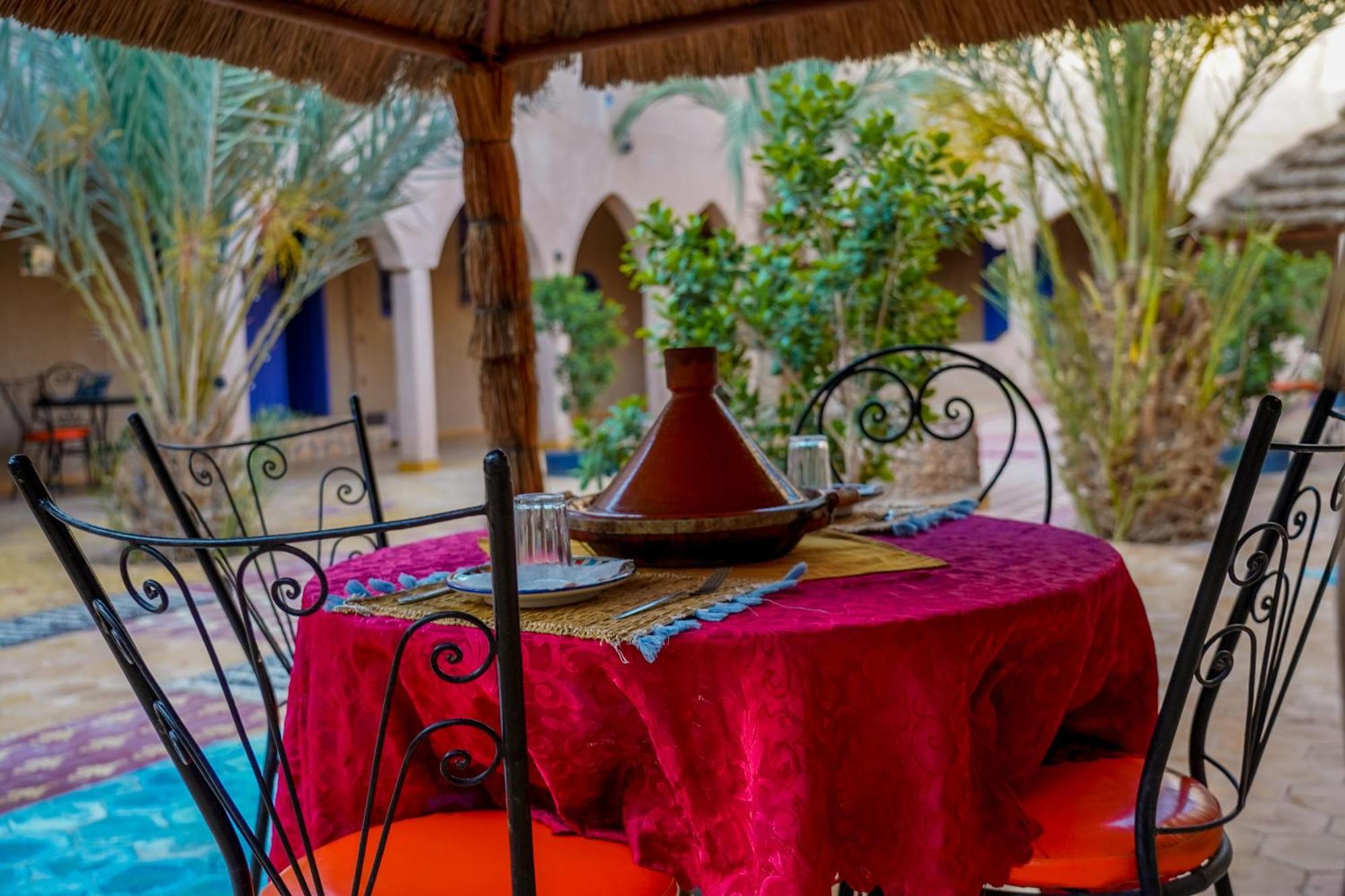 Auberge Les Roches Merzouga Exterior photo